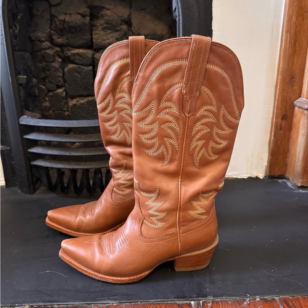 Tecovas Women's Chestnut Brown Western Embroidered Boots